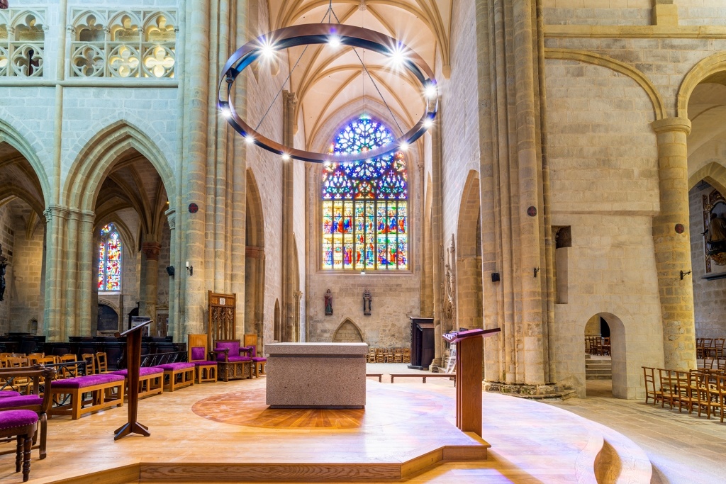 Espace de célébration XX cathédrale Saint Etienne à Saint-Brieuc